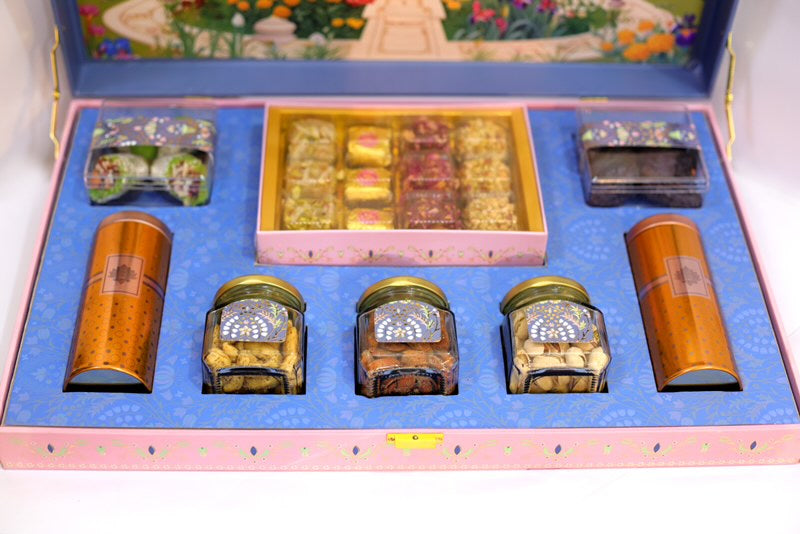 Designer Lavender Luxury Gift Box