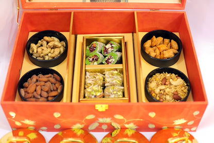 Elegant Snack Box