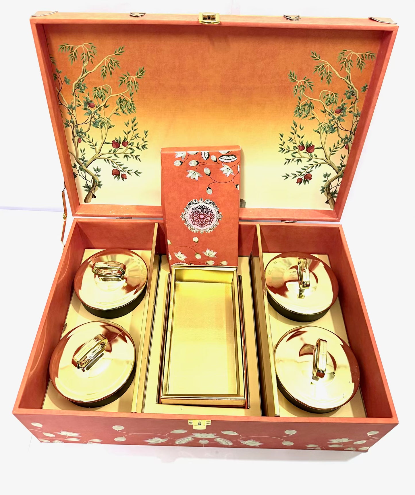 Elegant Snack Box